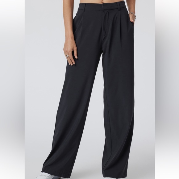 Vuori Pants - NEW Vuori Villa Trousers in Black